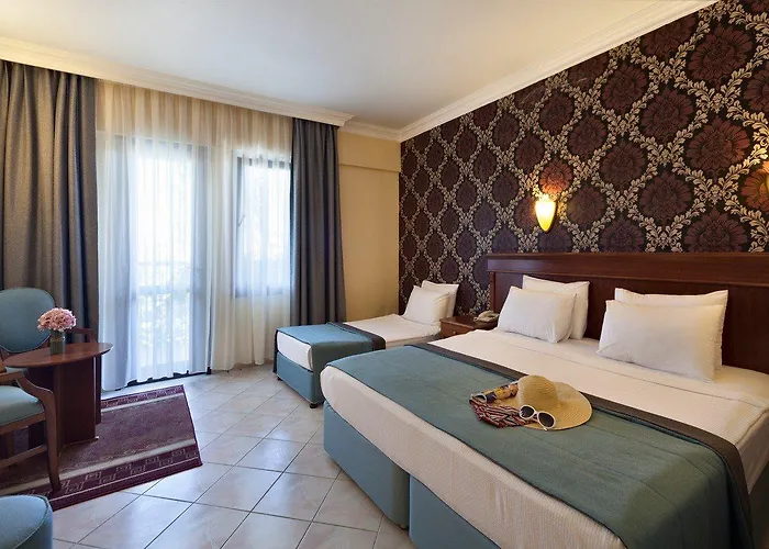 Golden Age Crystal Otel 4*