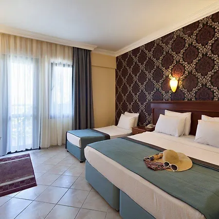 Golden Age Crystal Hotel 4*