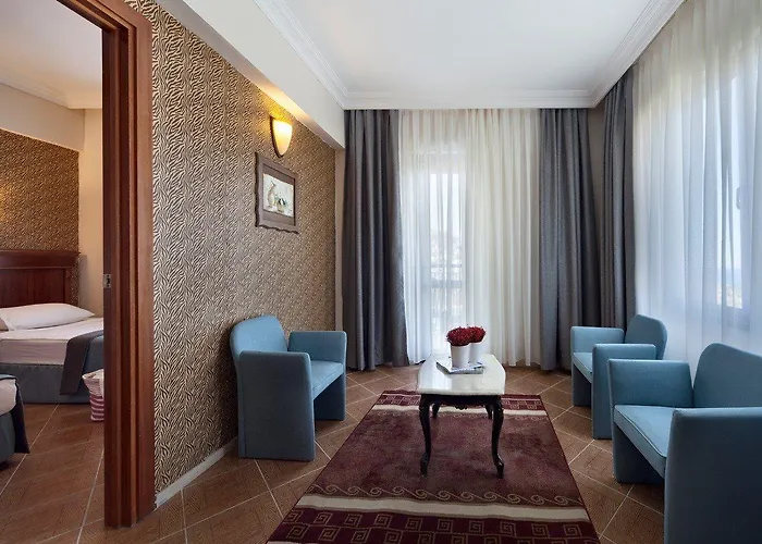 Hotel Golden Age Crystal